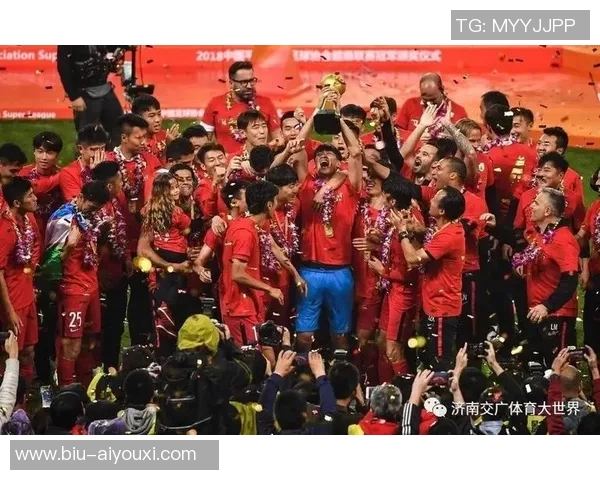 亚冠杯新疆队夺队史首冠CBA冠军距他们有多远？