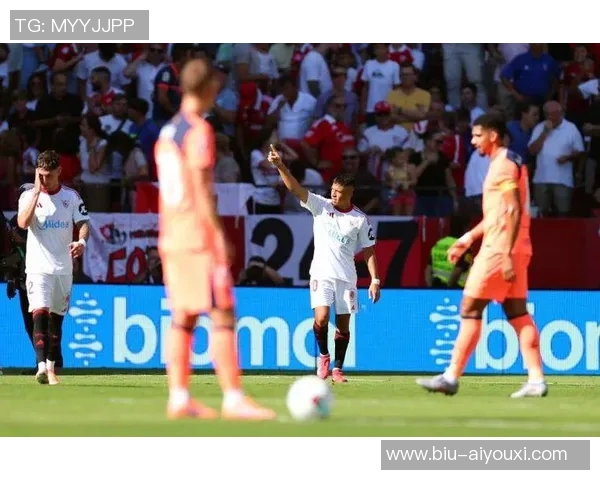 内托踢中锋?马雷斯卡:我们想掌控球权并不断冲击巴萨的防线 内托踢中锋?马雷斯卡:我们想掌控球权并不断冲击巴萨的防线