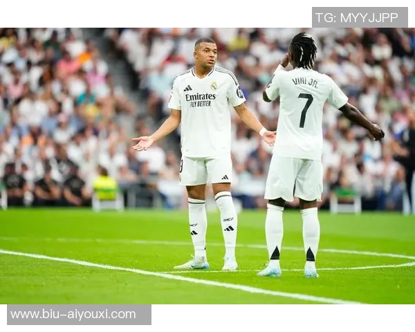 小维阿:对阵皇马我们踢得不错;球队现在走在正确的道路上 小维阿:对阵皇马我们踢得不错;球队现在走在正确的道路上